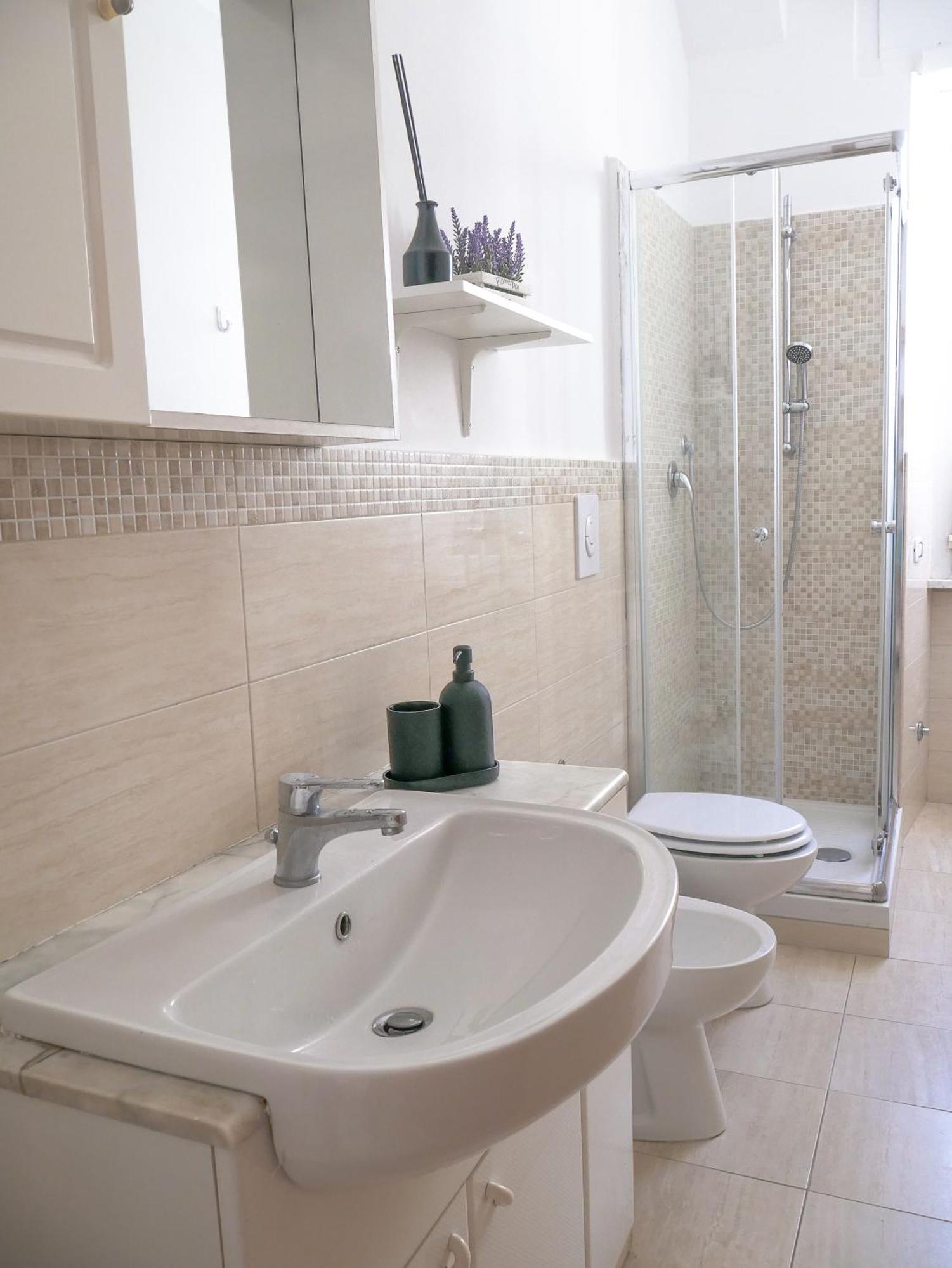 Modern 1 Bedroom Near Metro Roma Eksteriør bilde